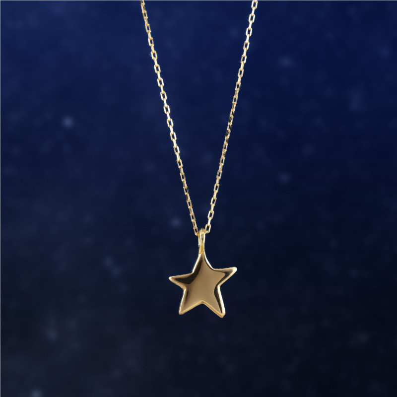 【夜空に輝くスターネックレス】(star4)K18 18金 ゴールド 星 着けっぱなしOK プチネックレス プレゼント