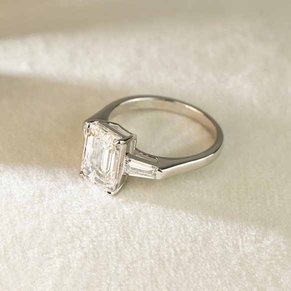 エメラルドブリリアンス・トリロジーリング J-R240604（4週間発送） 8枚目の画像