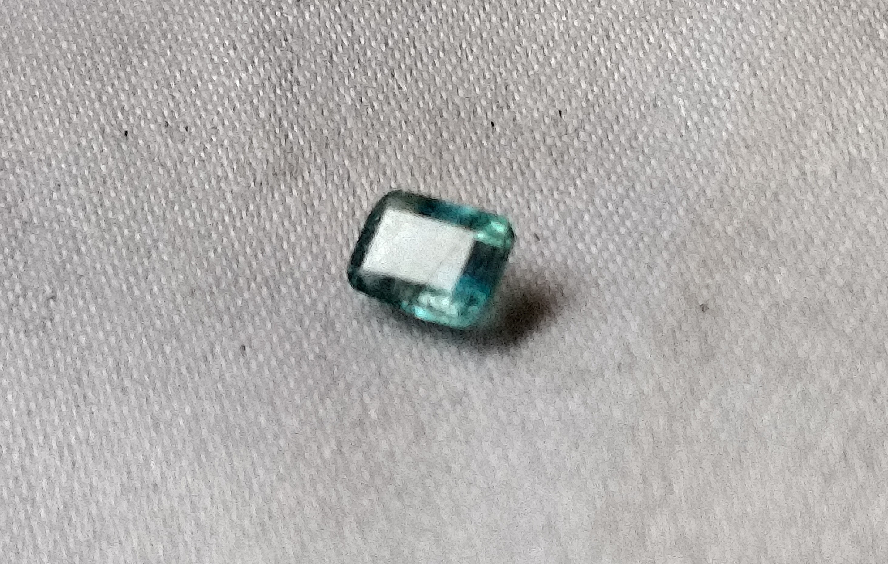 N.0006 0.12Ct パライバトルマリン ルース ブルーとグリーンのグラデーション バターリャ産