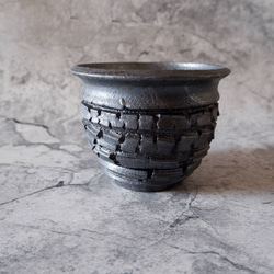 4.5号鉄砂黒裂紋鉢305　塊根植物　多肉植物　アガベ　盆栽　植木鉢　作家鉢　鉢皿　沖縄 3枚目の画像