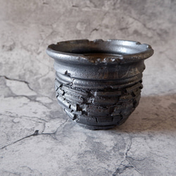 4.5号鉄砂黒裂紋鉢306　塊根植物　多肉植物　アガベ　盆栽　植木鉢　作家鉢　鉢皿　沖縄 1枚目の画像