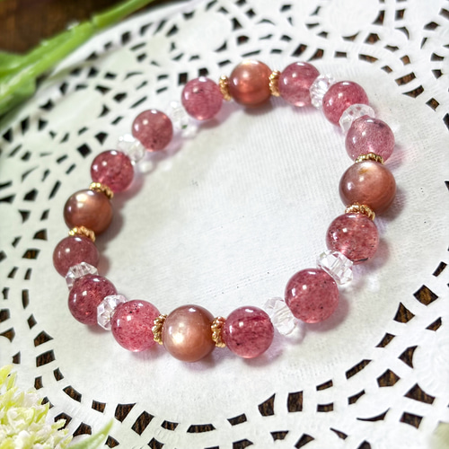 ピンクマイカ・ストロベリークォーツ・水晶の天然石ブレスレット