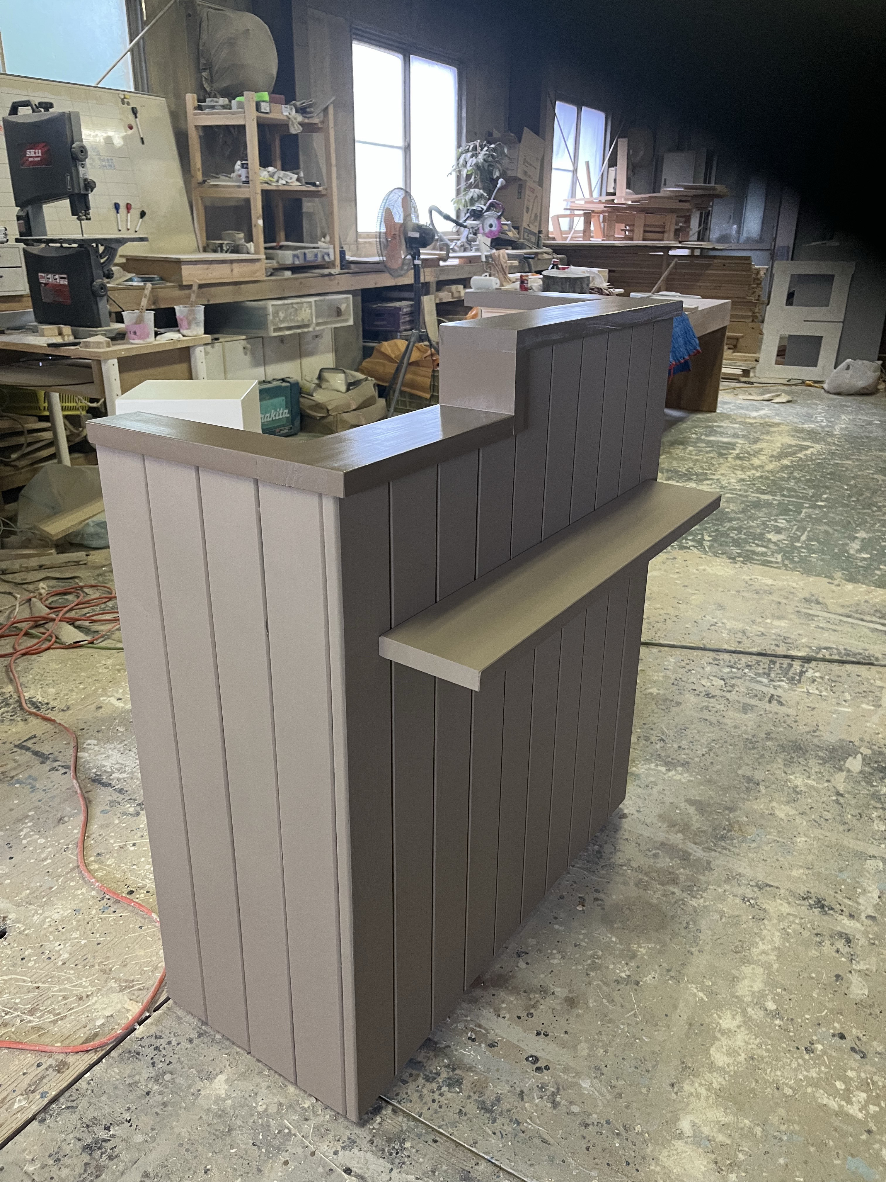 幅90✖︎高さ105✖︎奥行き47センチ　段差カウンター　レジカウンター　受付カウンター　レジ台