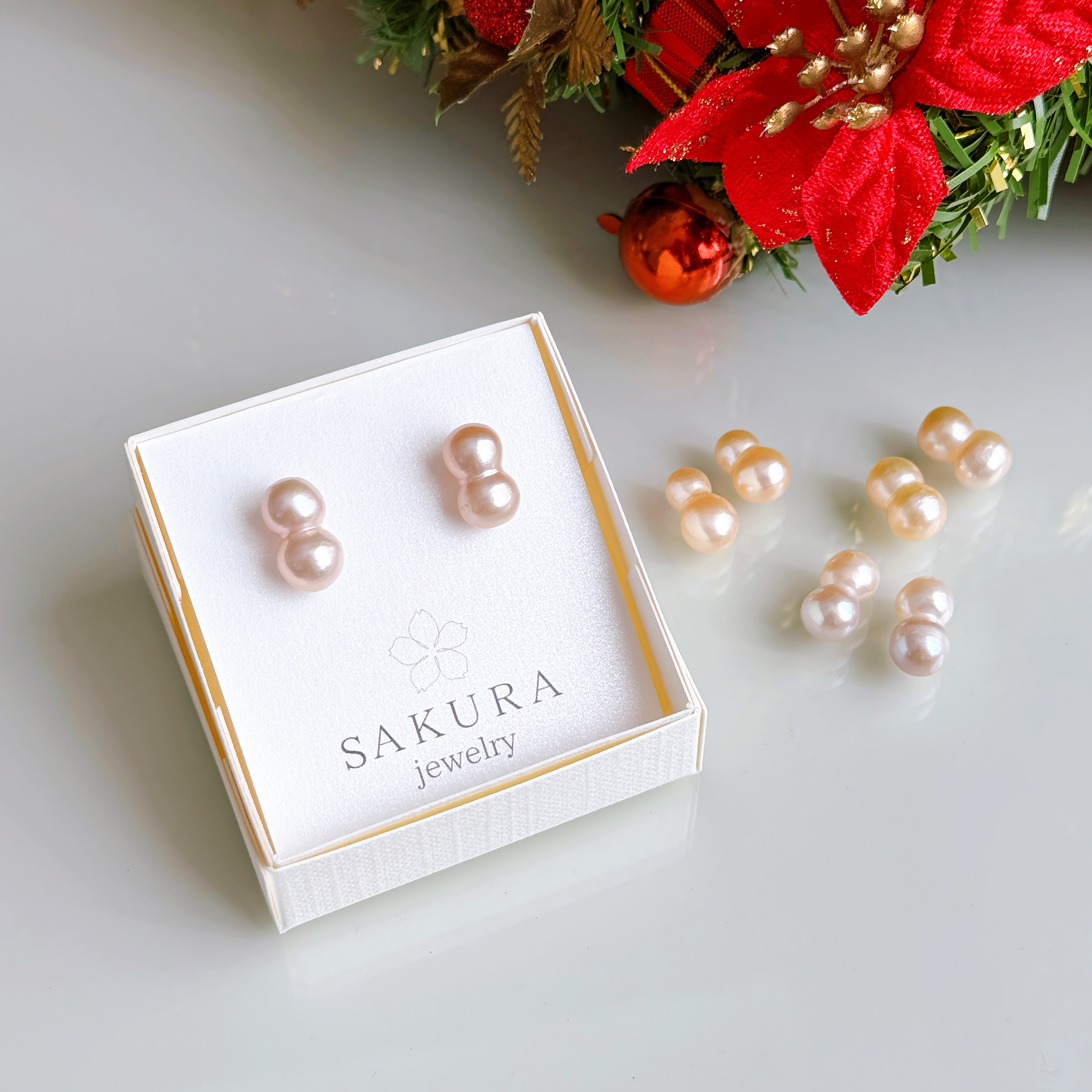 【選べるパール】寄り添う ツインパール 大人 雪だるま 淡水パール ピアス イヤリング 14kgf クリスマス 誕生日