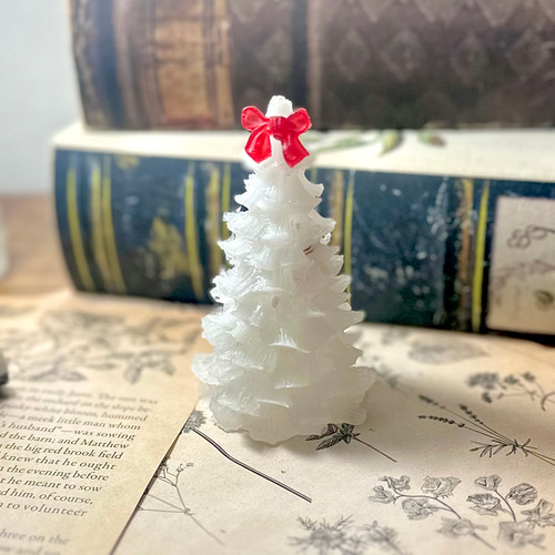 ミニクリスマスツリー》水晶【雪化粧もみの木】一点物オルゴナイト