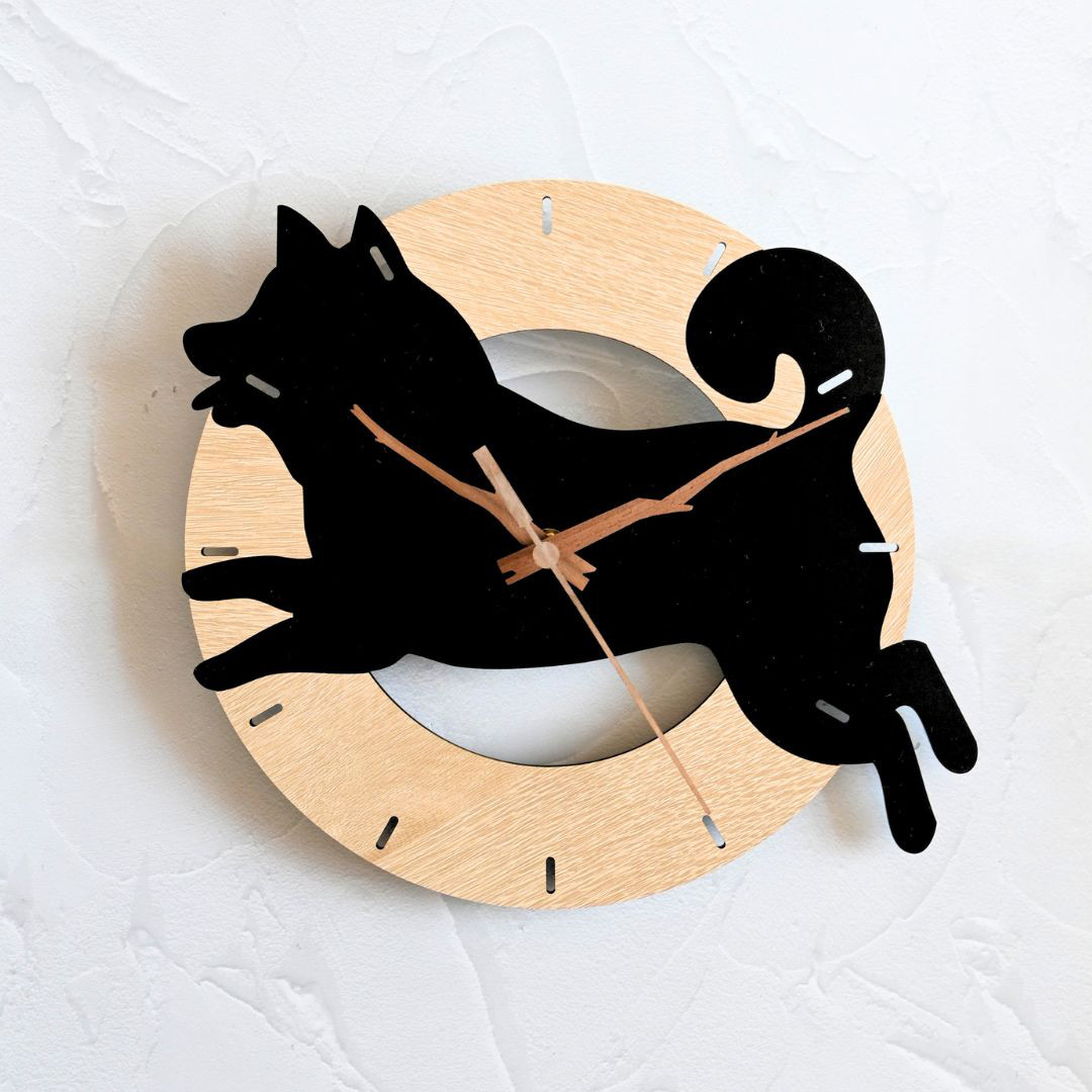 とびだしわんこクロック_柴犬（黒）_壁掛け時計