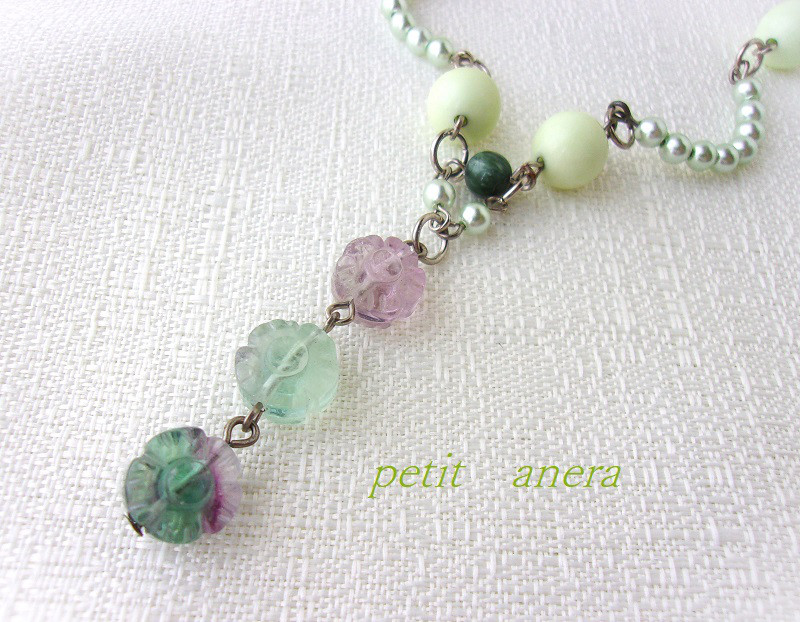 【送料無料】天然石の三重奏｜フローライト・セラフィナイト・レモンターコイズビーズネックレス