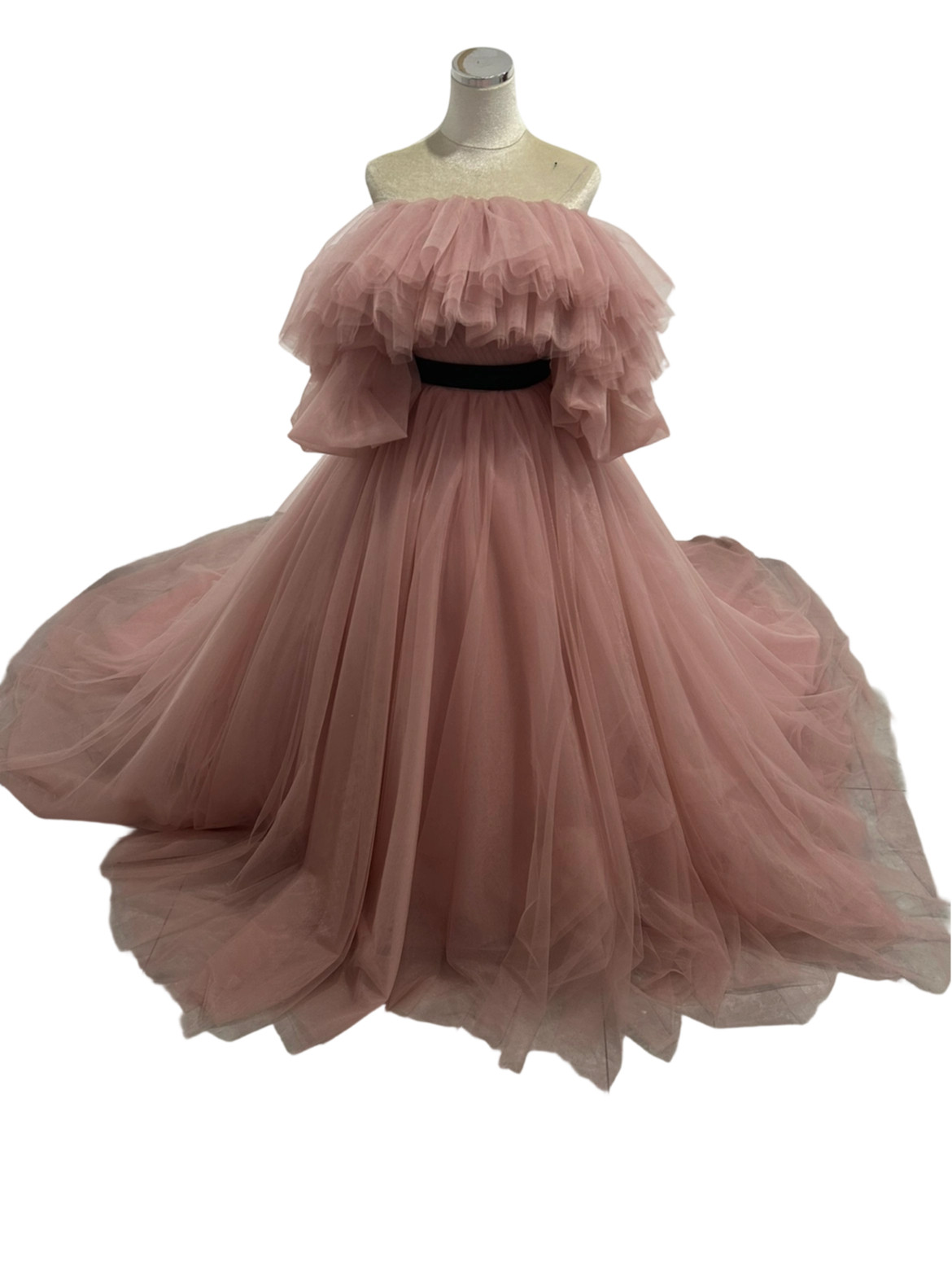 カラードレス ピンク オフショルダー パフスリーブ 柔らかく重ねたチュールスカート サッシュベルト 結婚式