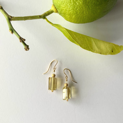 smoky yellow＊レモンクオーツの香水瓶＊14Kgfピアス 4枚目の画像