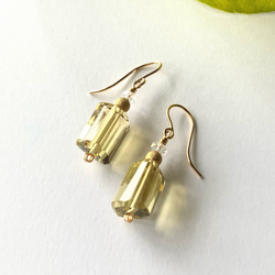 smoky yellow＊レモンクオーツの香水瓶＊14Kgfピアス 1枚目の画像