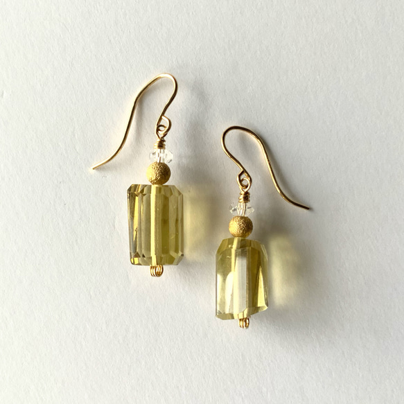 smoky yellow＊レモンクオーツの香水瓶＊14Kgfピアス 2枚目の画像