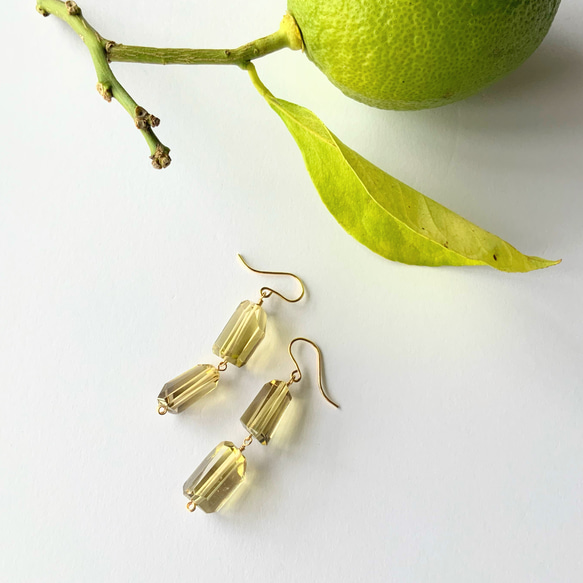 smoky yellow＊レモンクオーツ＊アシンメトリー14Kgfピアス 4枚目の画像