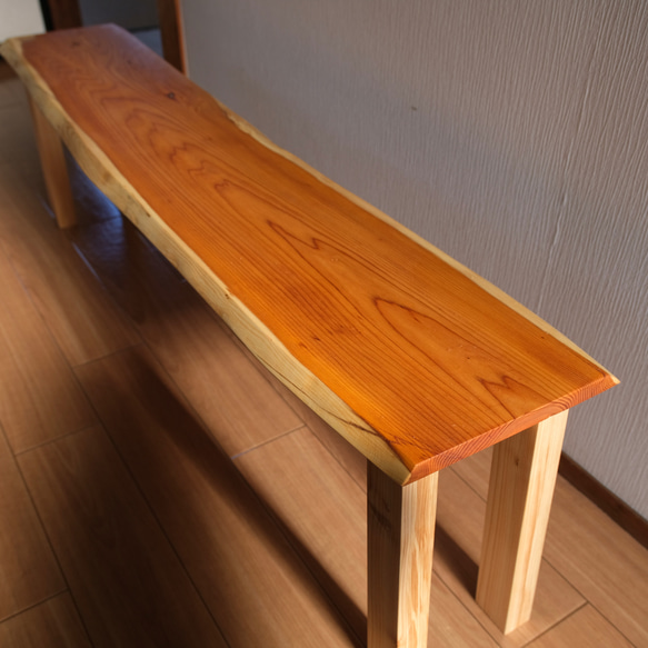 1点物】イチイの一枚板ローテーブル｜天然木ハンドメイド家具 ロー