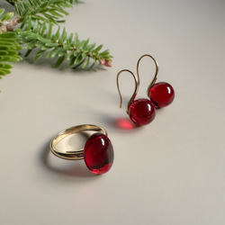 【冬の人気ピアス】レッドアンバードロップピアス/ 金具変更可（シルバー・イヤリング・ステンレス）天然琥珀 7枚目の画像