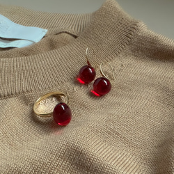 【冬の人気ピアス】レッドアンバードロップピアス/ 金具変更可（シルバー・イヤリング・ステンレス）天然琥珀 8枚目の画像