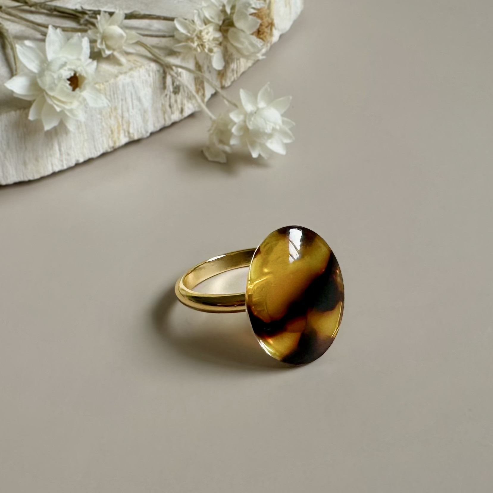 べっ甲柄 オーバルリング / シルバーカラーに変更可 秋冬色