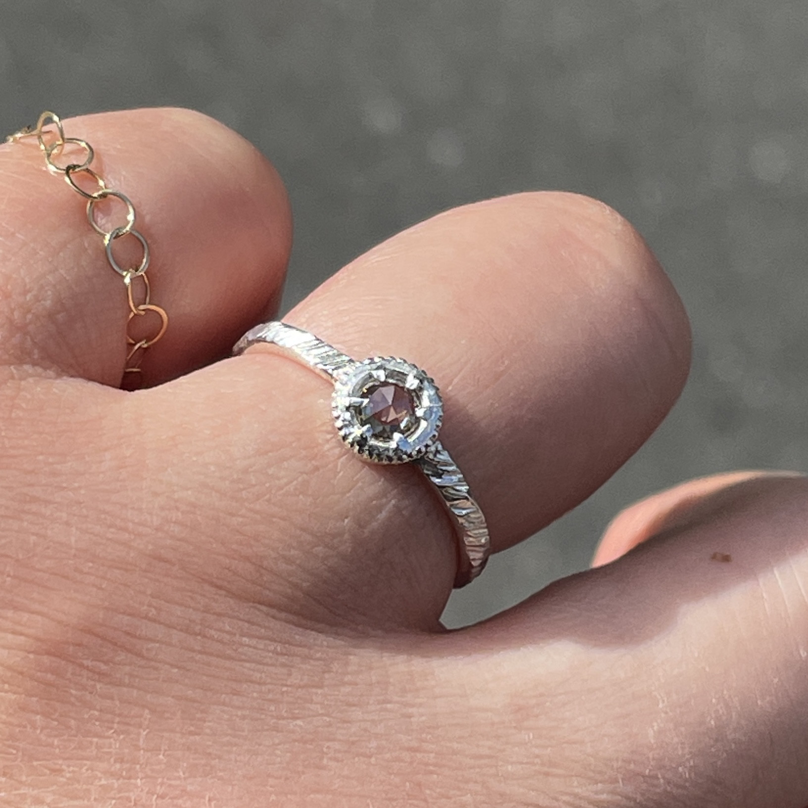 ブラウンダイヤモンド　0.21ct　ローズカット　medallion　シルバーSV925リング