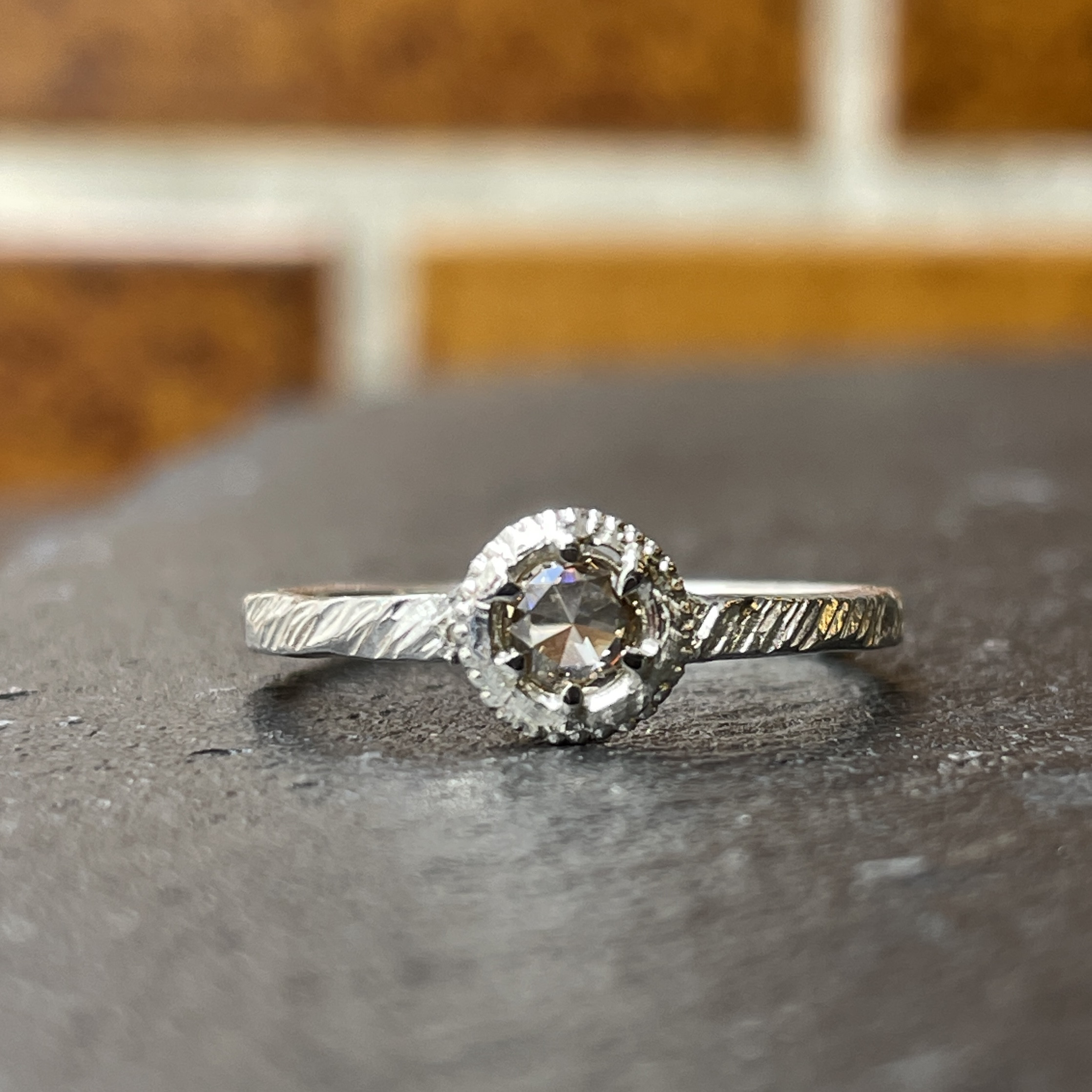 ブラウンダイヤモンド　0.21ct　ローズカット　medallion　シルバーSV925リング