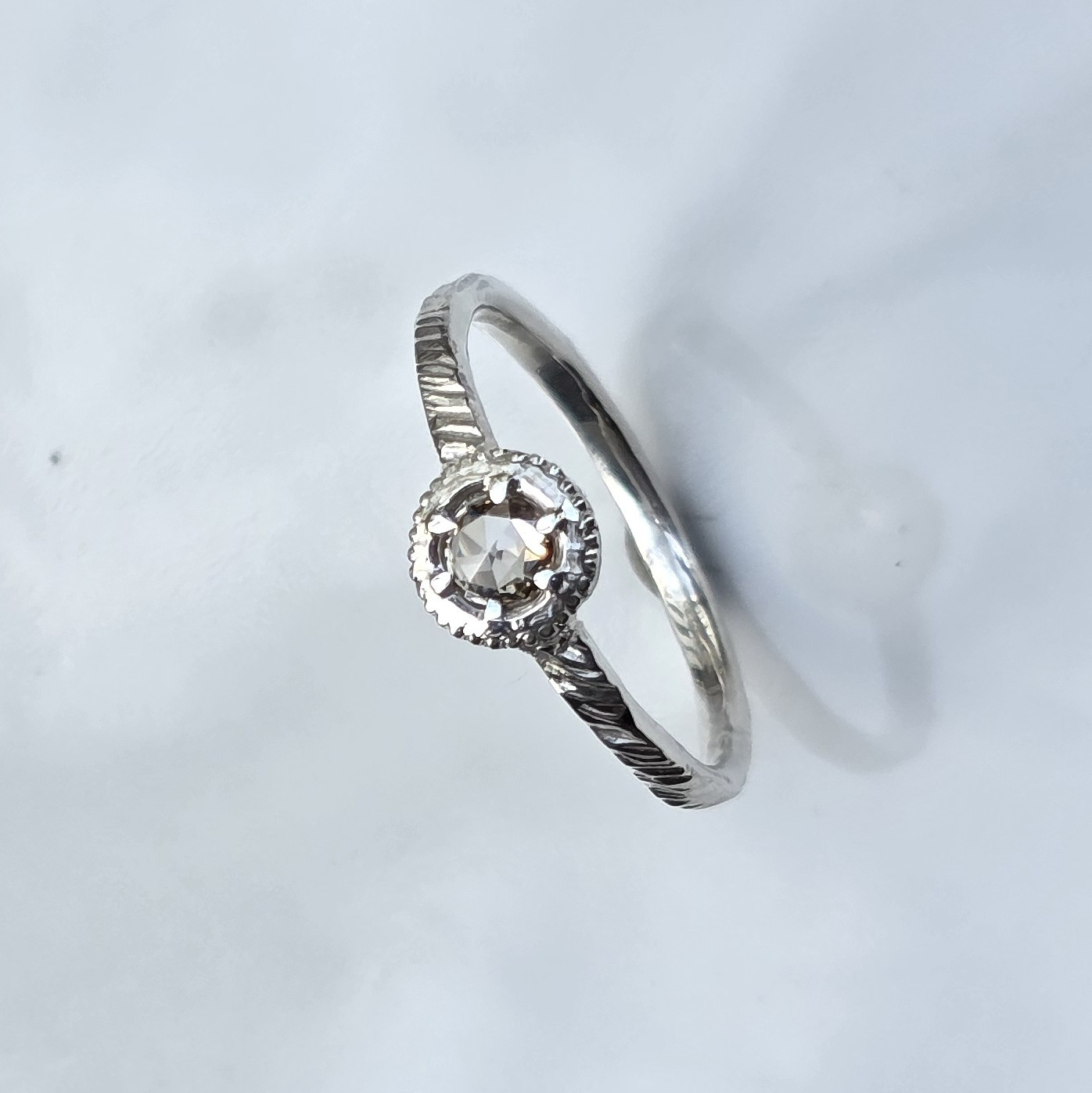 ブラウンダイヤモンド　0.21ct　ローズカット　medallion　シルバーSV925リング