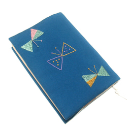 お花と蝶々結び 文庫本サイズ ブックカバー ハンドメイド 楽天市場】蝶（ブックカバー｜文房具・事務用品）：日用品雑貨