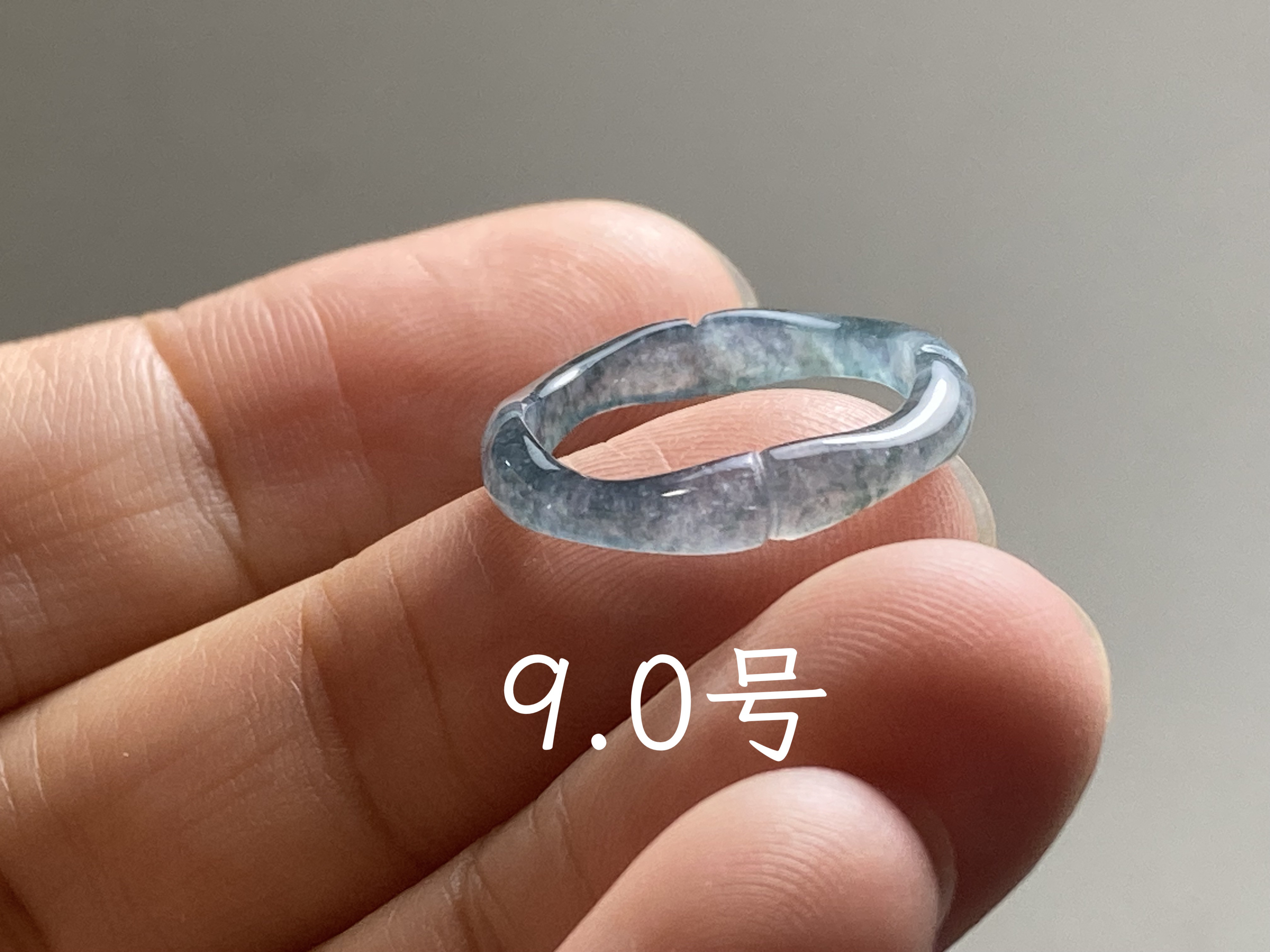 L14-184 ピンキーリング 高氷種 竹節 リング 高級感 青色 9.0号 グアテマラ産 A貨 本翡翠 くりぬき