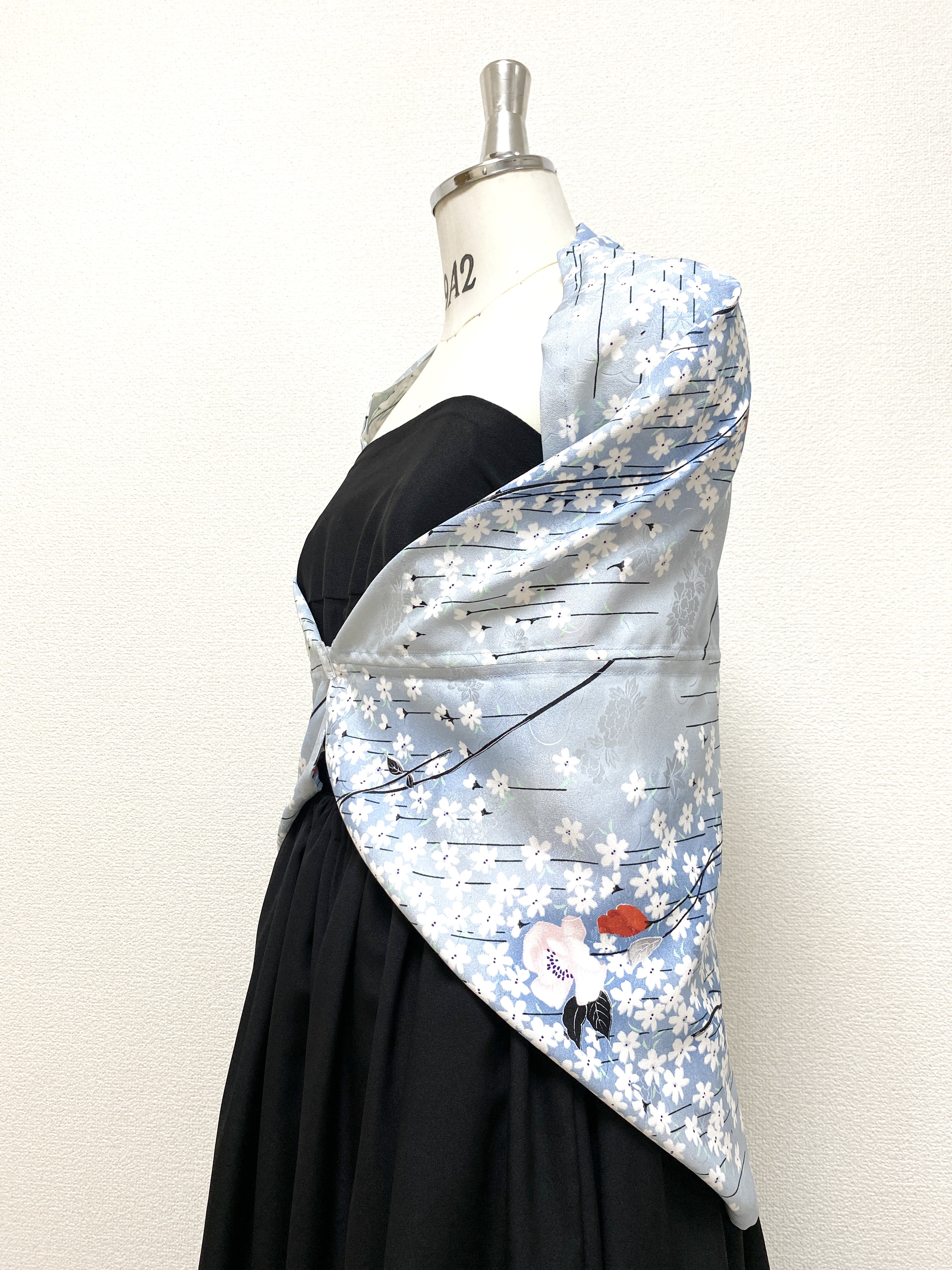 着物リメイク羽織物ストールショールフリーサイズ大人可愛いストール送料無料ハンドメイド着物リメイク羽織物NO.5787 4,455円