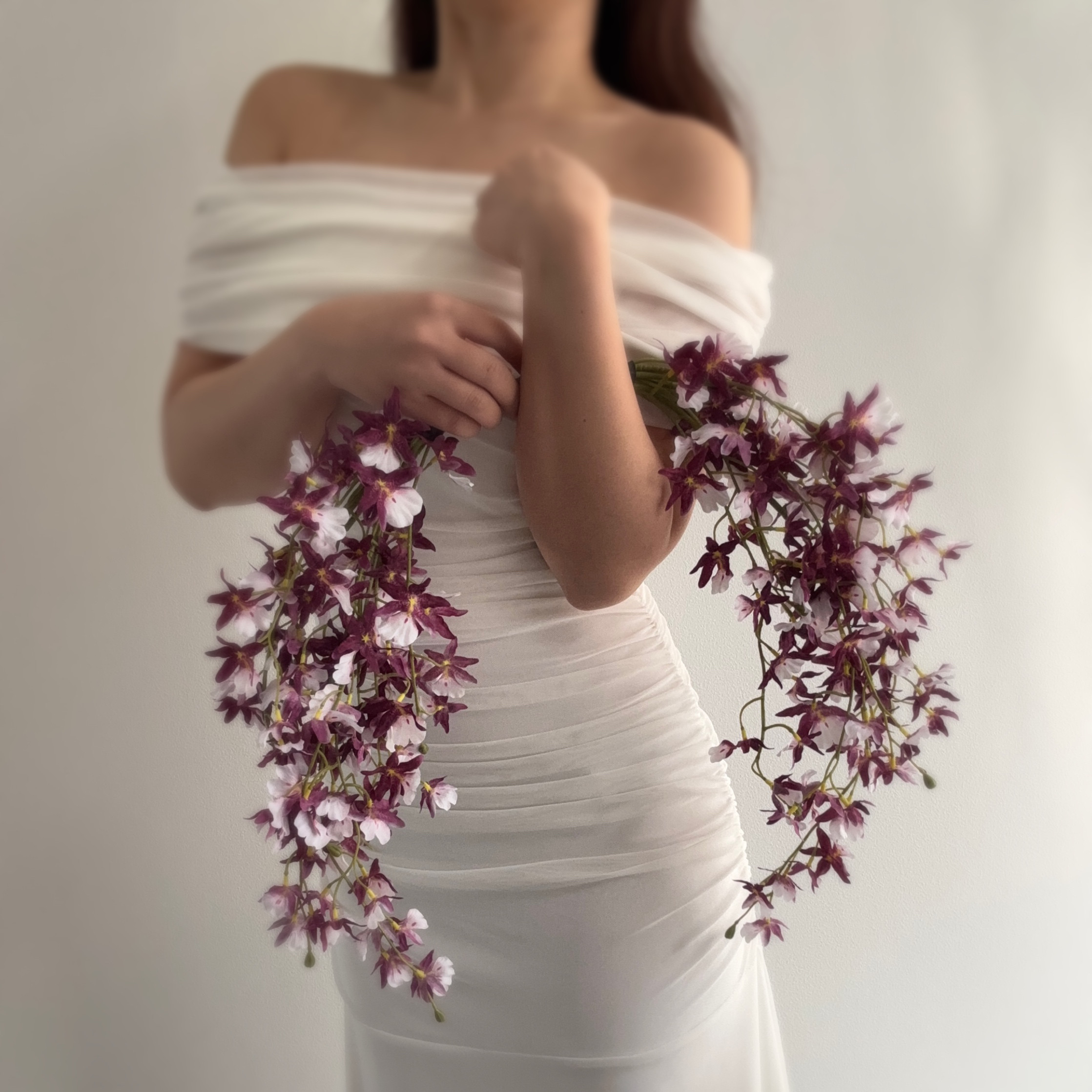 花言葉は「私と踊って」 ┊︎  オンシジューム の バレリーナブーケ ウェディングブーケ　アーティフィシャルフラワー