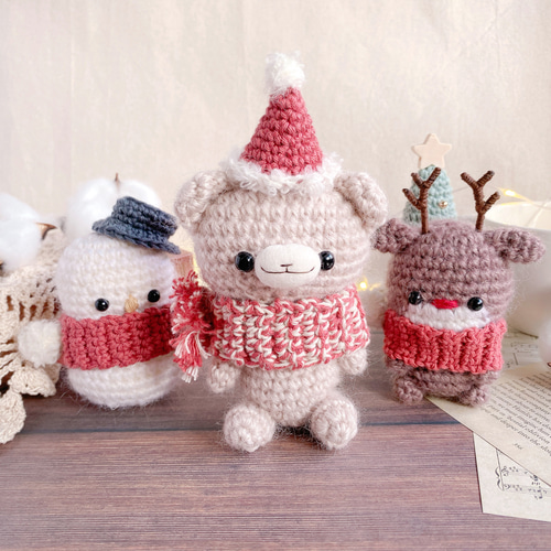 ほっこり手編みのサンタくまさんあみぐるみ あみぐるみ Kuma＊Pace