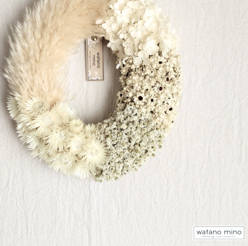 白いパレットのリース  Ovalパンパス /ドライフラワーの贈り物