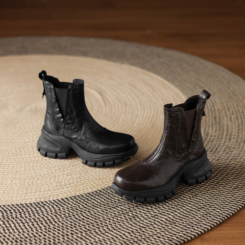 ♥2025年♥トレンド♥チェルシーブーツ♥ 2025秋冬トレンド｜上品に履きたい、サイドゴアブーツ（チェルシー