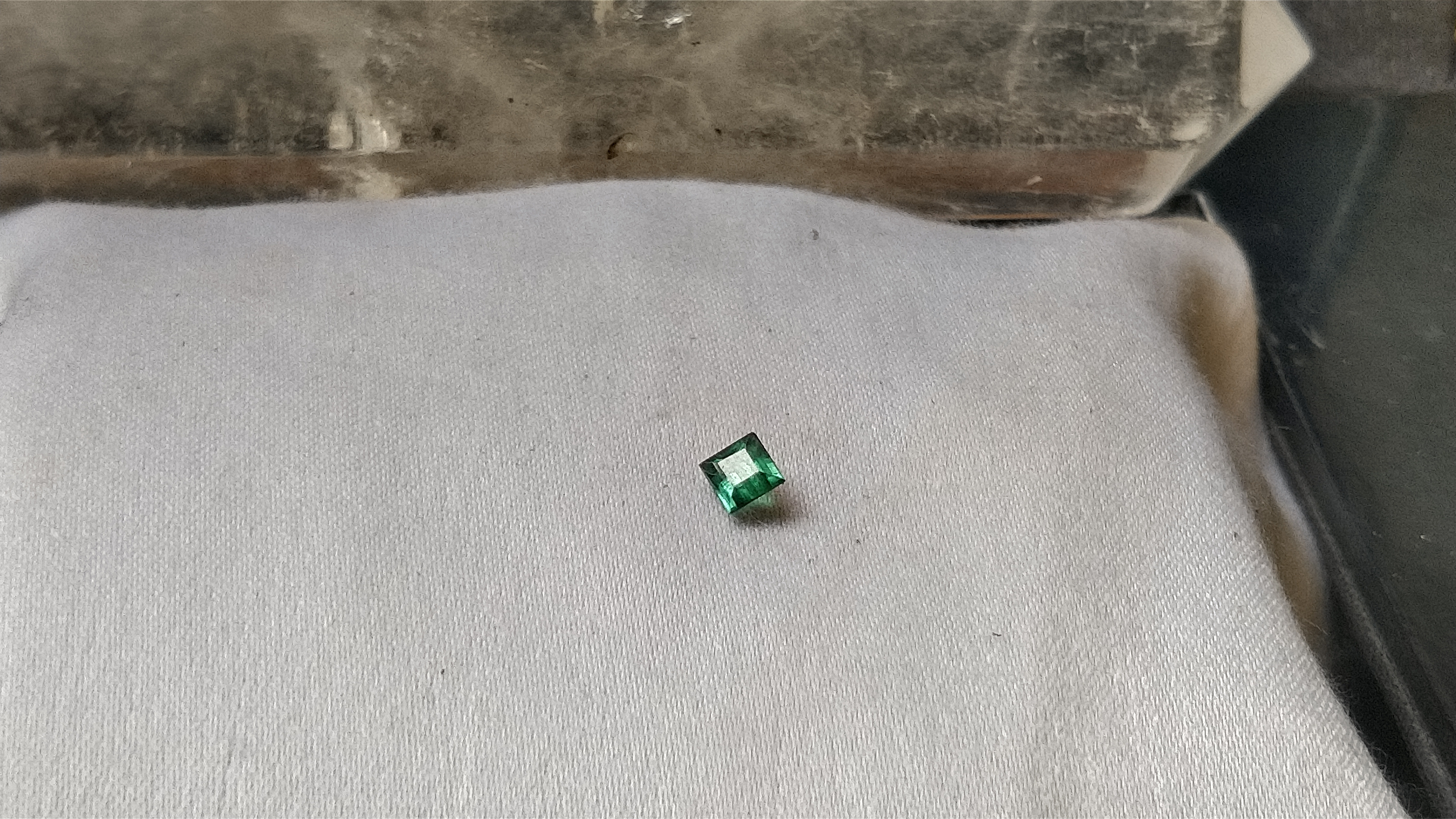 N.0010 0.27Ct パライバトルマリン ルース 超高品質 希少石 バターリャ産 一番人気のブラジル産