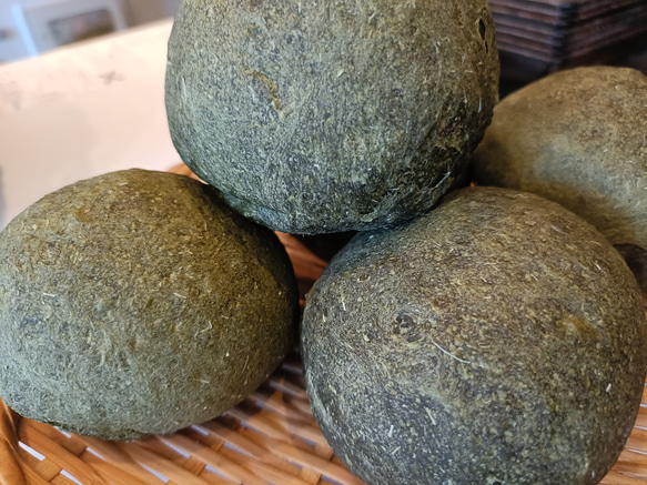 よもぎパン 1枚目の画像