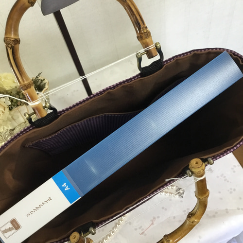 花ぷらら・春のお出かけ・シンプルで使いやすい・洋服でも着物でも