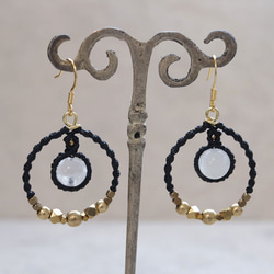 エキゾチックフープムーンストーン天然石マクラメピアスmacp135エスニックアジアンアレルギーフリーピアス 2枚目の画像