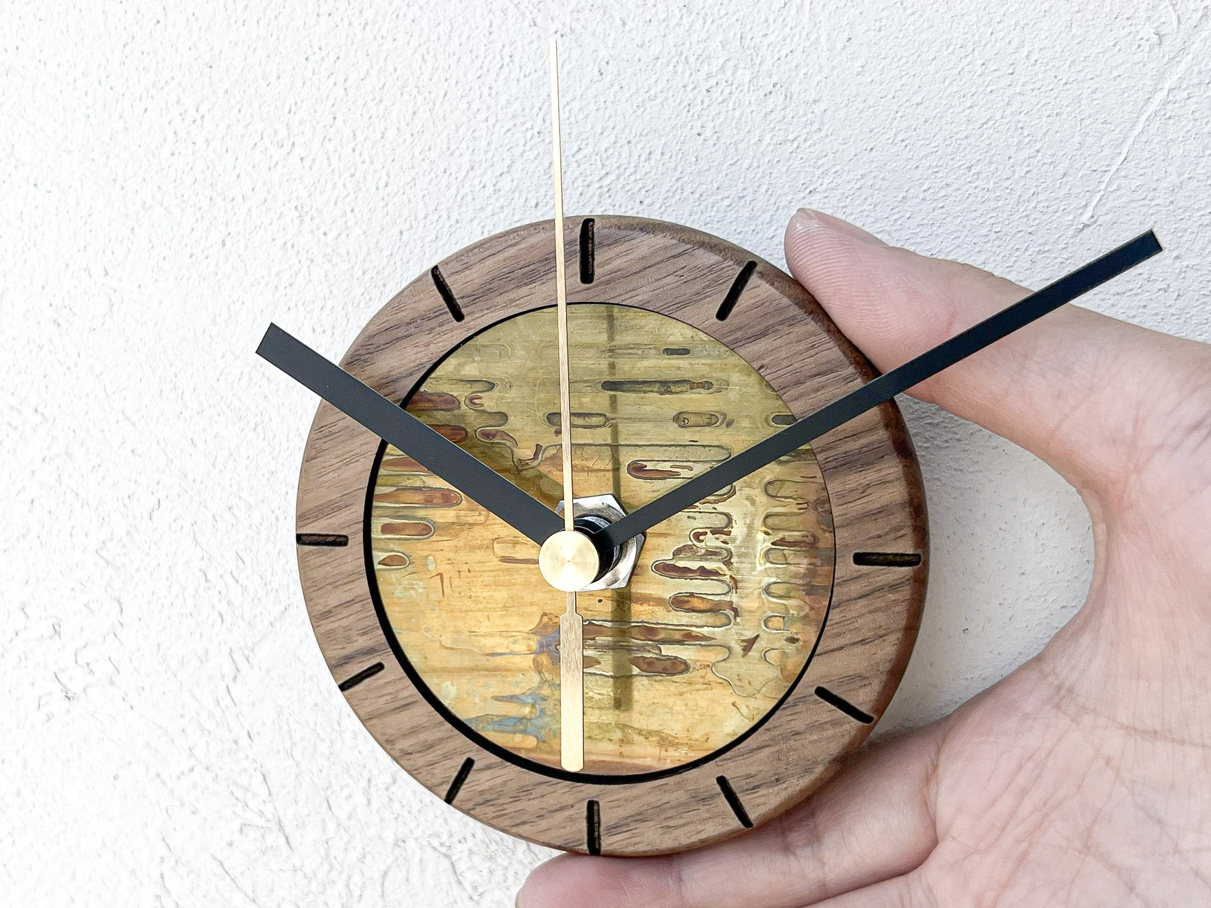 試験板から生まれた一点物の時計｜ちいさな掛け時計9cm｜No.8