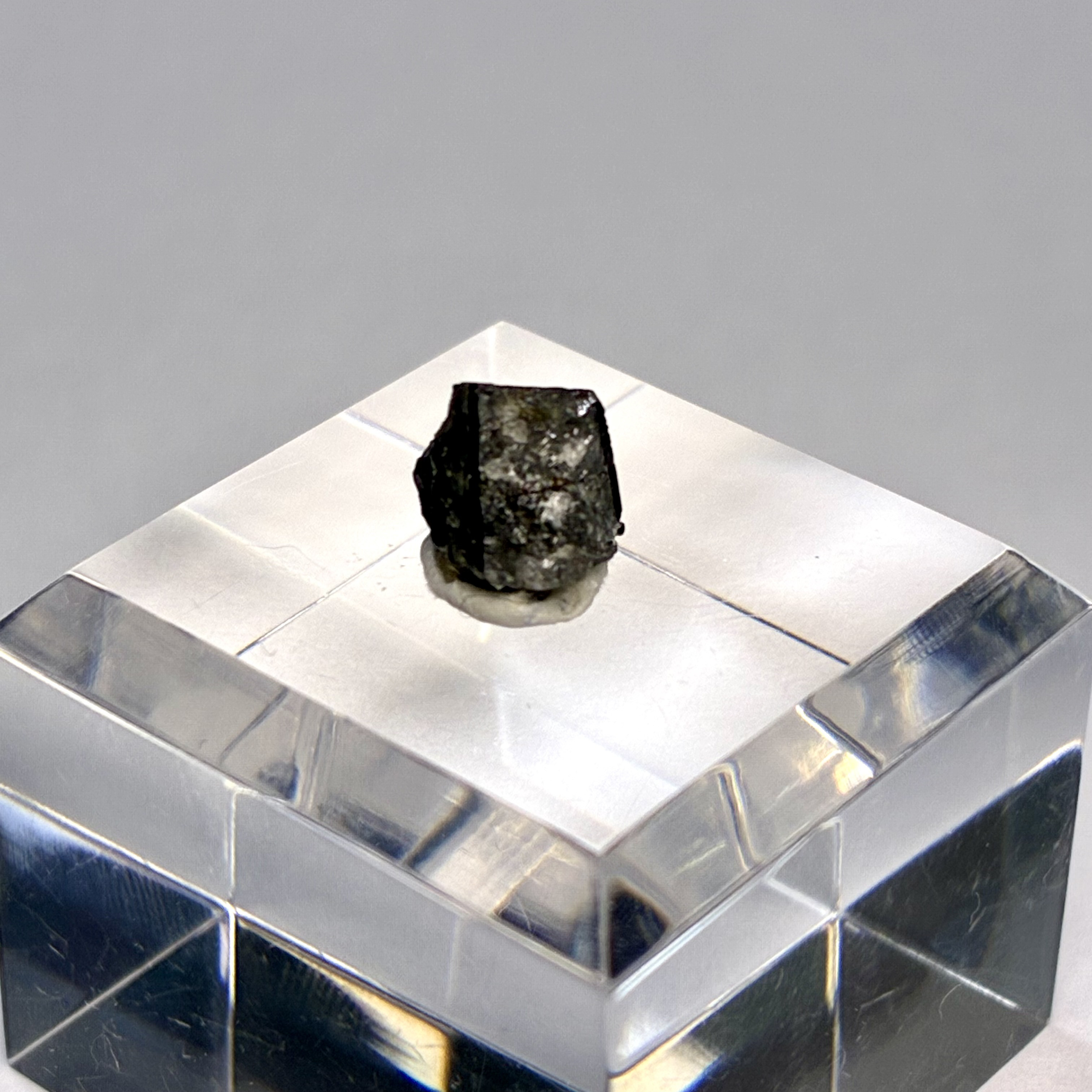 南アフリカ産ダイヤモンド 【一点物】 原石 鉱物 天然石 (No.1720)