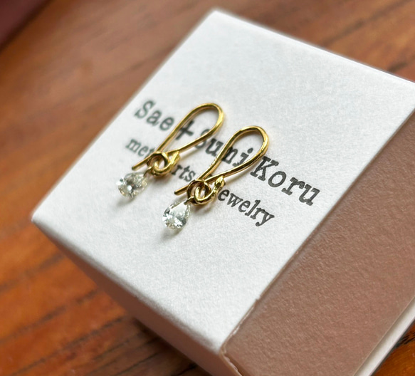 天然ダイアモンド K24純金フックピアス◇ペアシェイプ・カットダイアモンド・ピアス◇１ペアのみ限定◇ 5枚目の画像