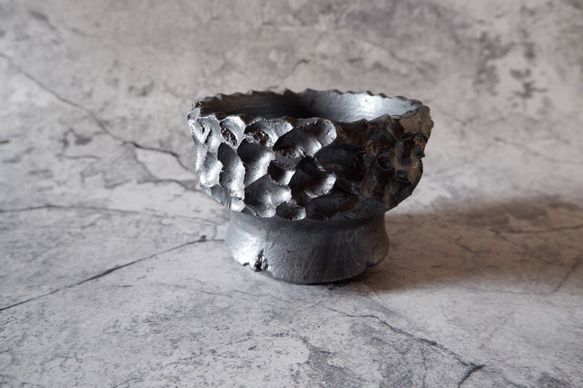 4.5号鉄砂黒鉢313　塊根植物　多肉植物　アガベ　盆栽　植木鉢　作家鉢　鉢皿　沖縄 1枚目の画像