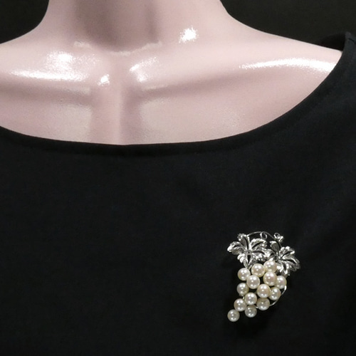 アコヤ 本真珠ブローチ ぶどうの房型大振りペンダント兼用ブローチ