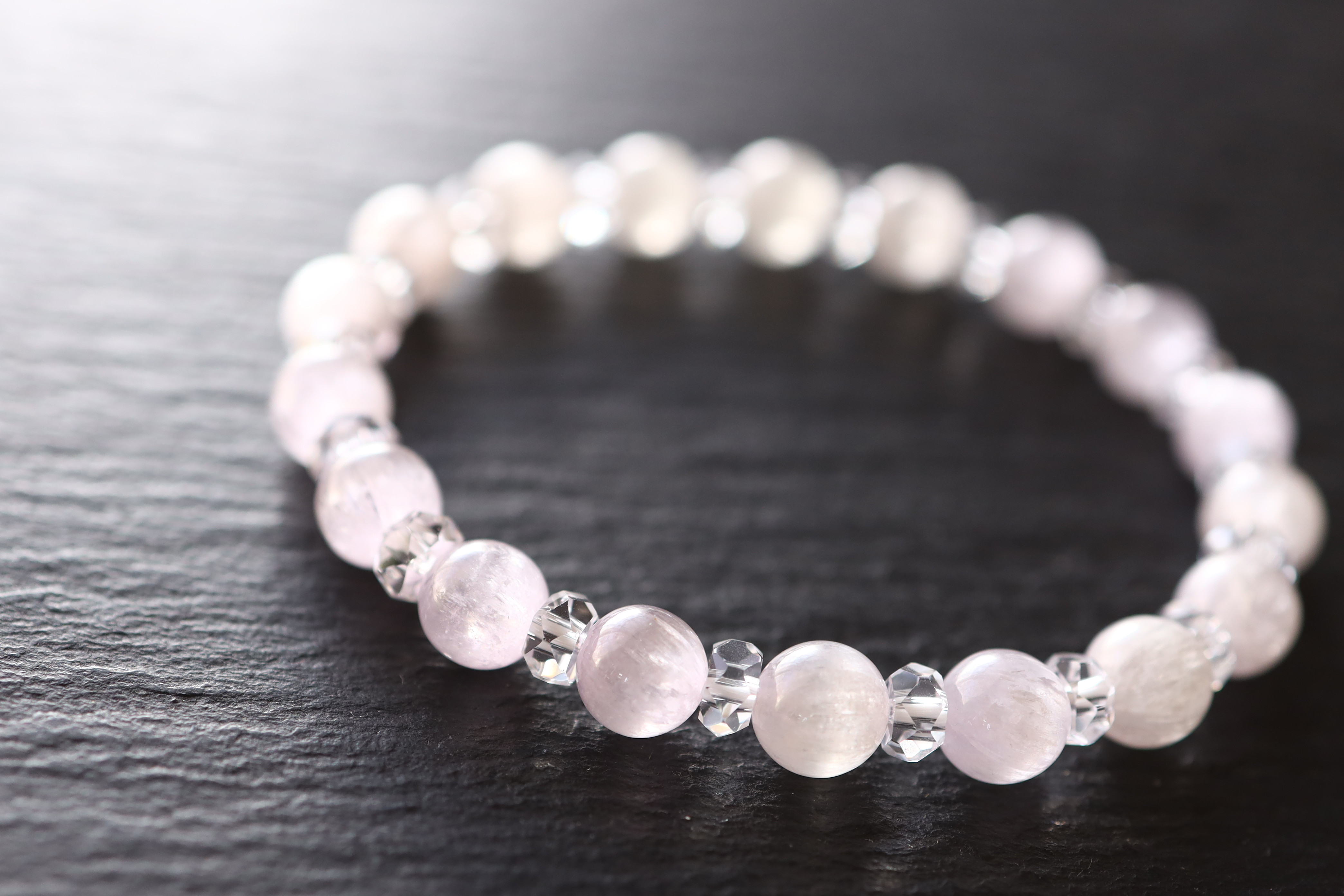 …☆スーパープレミアムブレス☆…☆宝石品質：リチア輝石：7ミリ（シラー・キャッツアイ）＆水晶☆…