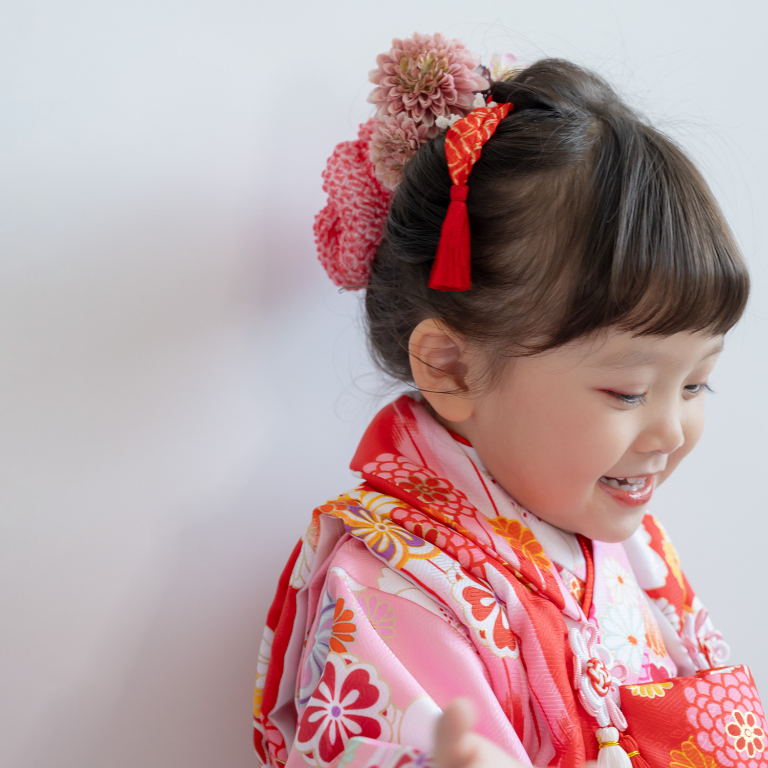 【毛量が少ない七五三3歳髪飾り/日本髪ヘアアレンジU】鹿の子ちんころ赤/ピンク/白/卒園式