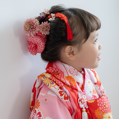毛量が少ない七五三3歳髪飾り/日本髪ヘアアレンジU】鹿の子ちんころ赤