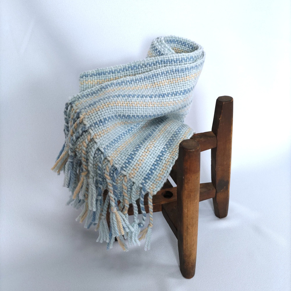 草木染毛糸の手織りマフラー　Ｍ-172　メリノウール100％/1点もの