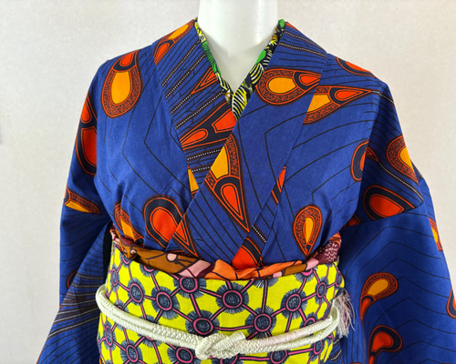 アフリカ布 浴衣 孔雀柄 裄長め 浴衣 amy 通販 20006689｜Creema(クリーマ)