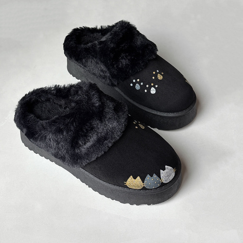 サッと履けるあったか厚底ボアサンダル」猫柄デザイン＊サボサンダル