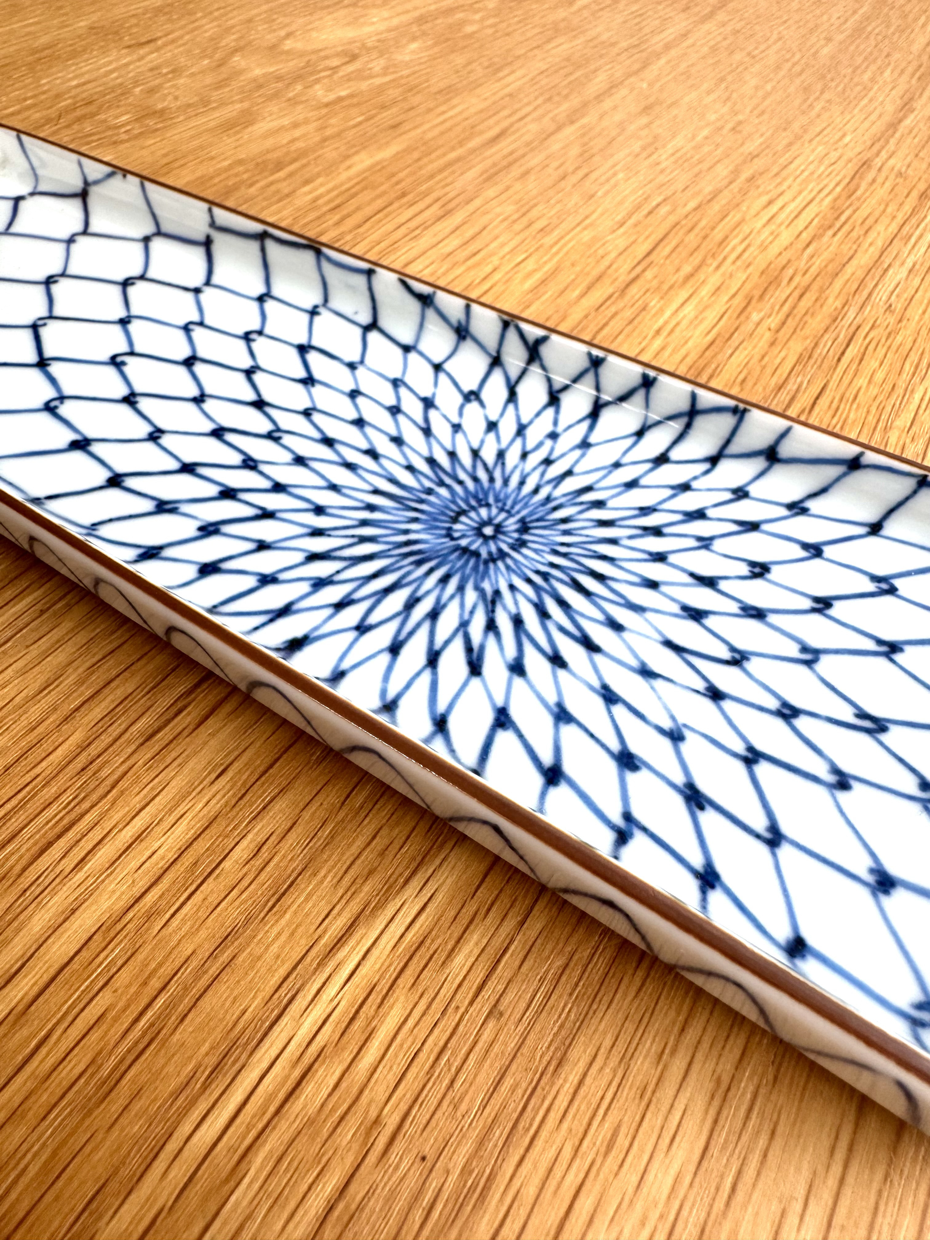 【京焼・清水焼】京都　水野春陽窯　染付　網　長皿