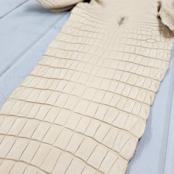 ワ二革　クロコ　植物タンニン鞣し　ナチュラル（タラ）　No.C009069 16枚目の画像