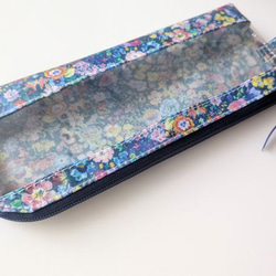 ペンケース　歯ブラシケース　L字ファスナー　クリアポーチ　クラシックガーデン　リバティ　ラミネート　♡定番柄の見事な饗宴 5枚目の画像