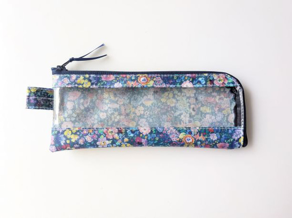 ペンケース　歯ブラシケース　L字ファスナー　クリアポーチ　クラシックガーデン　リバティ　ラミネート　♡定番柄の見事な饗宴 1枚目の画像