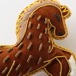 再入荷！インドより！2026年の干支！『エッフェル塔キーホルダー　キーチャーム 　バッグチャーム』～馬　ホース　1個～ 3枚目の画像